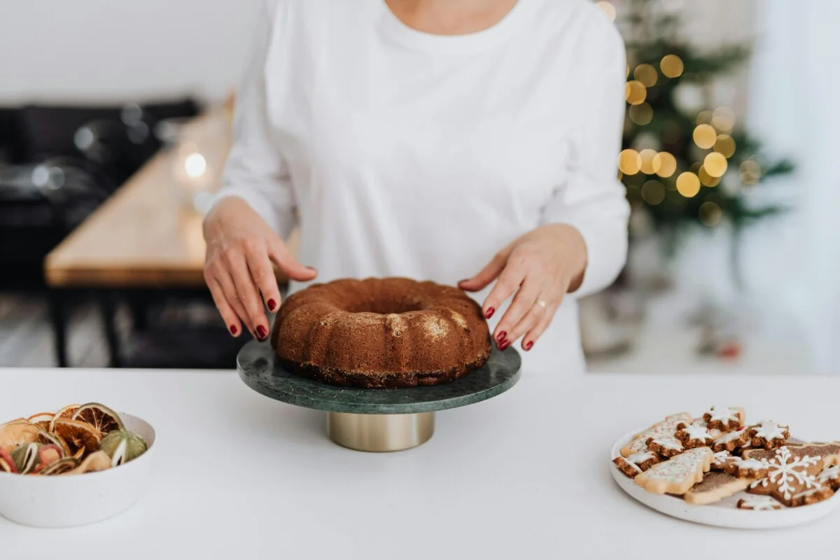 The Ultimate Guide to Making a Home Made Cake: Easy, Delicious, and Fresh